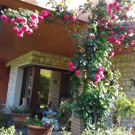 Montecchia di Crosara La Dolce Vita المظهر الخارجي الصورة